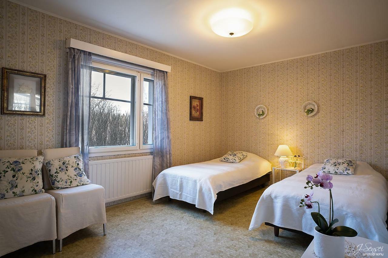Westbay Inn ヴァーサ エクステリア 写真
