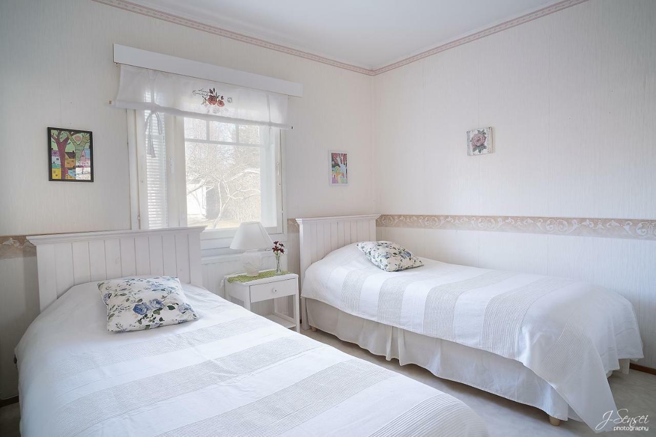 Westbay Inn ヴァーサ エクステリア 写真